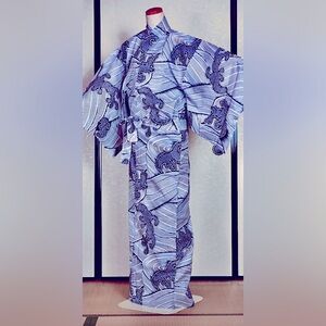 Traditional Wave Pattered Men’s Japanese Yukata